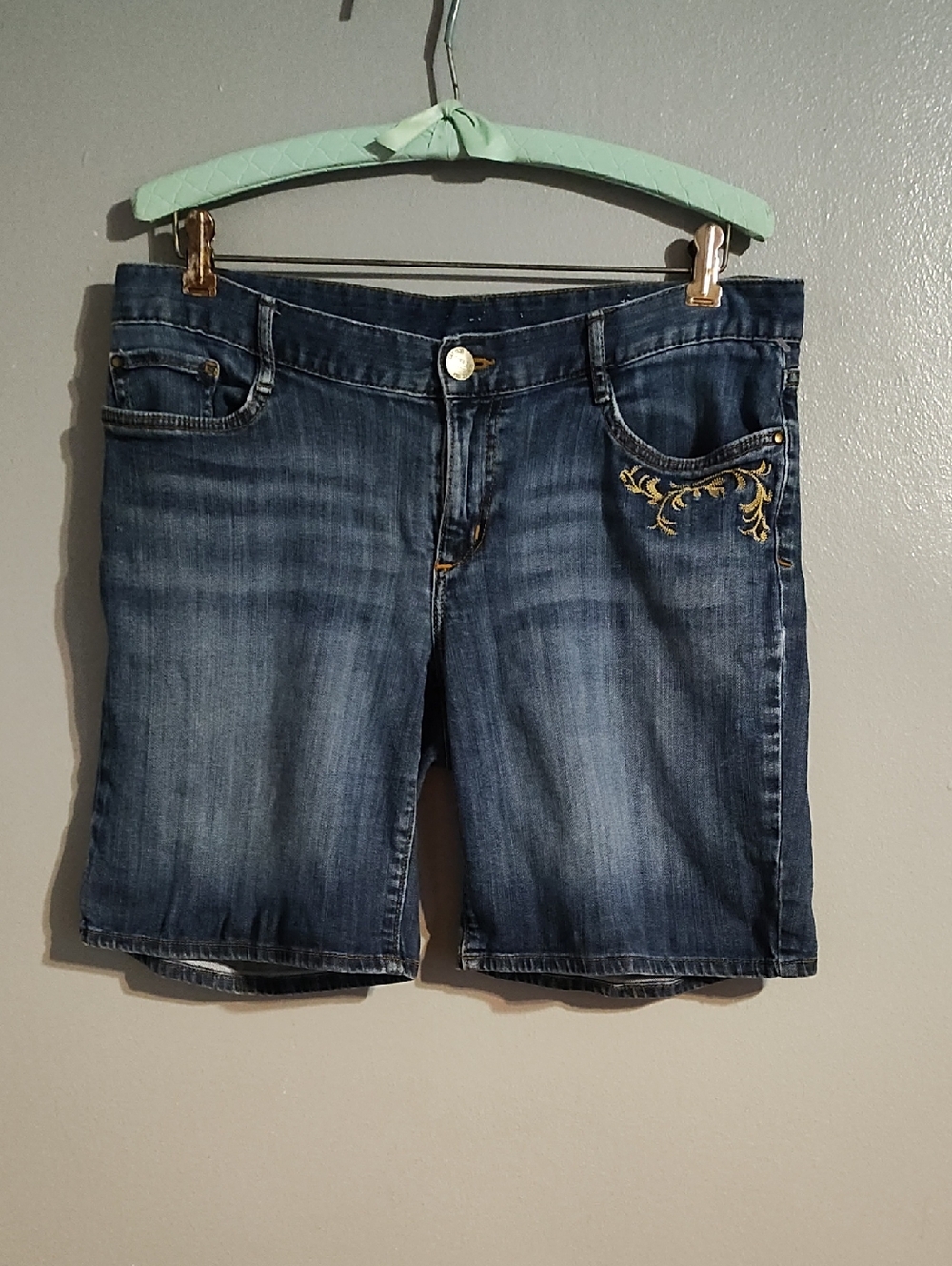 Eddie Bauer Womens Dark Wash Denim Bermuda Shorts with Embroidered Detail